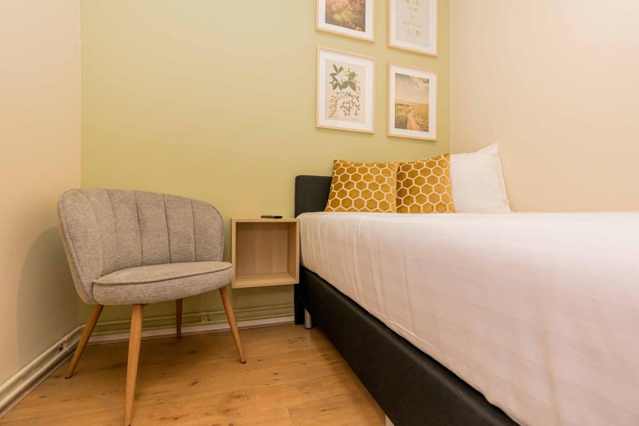 Rb Hostel 济里克泽 外观 照片