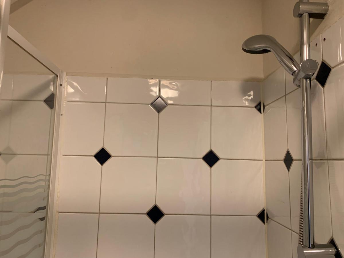 Rb Hostel 济里克泽 外观 照片