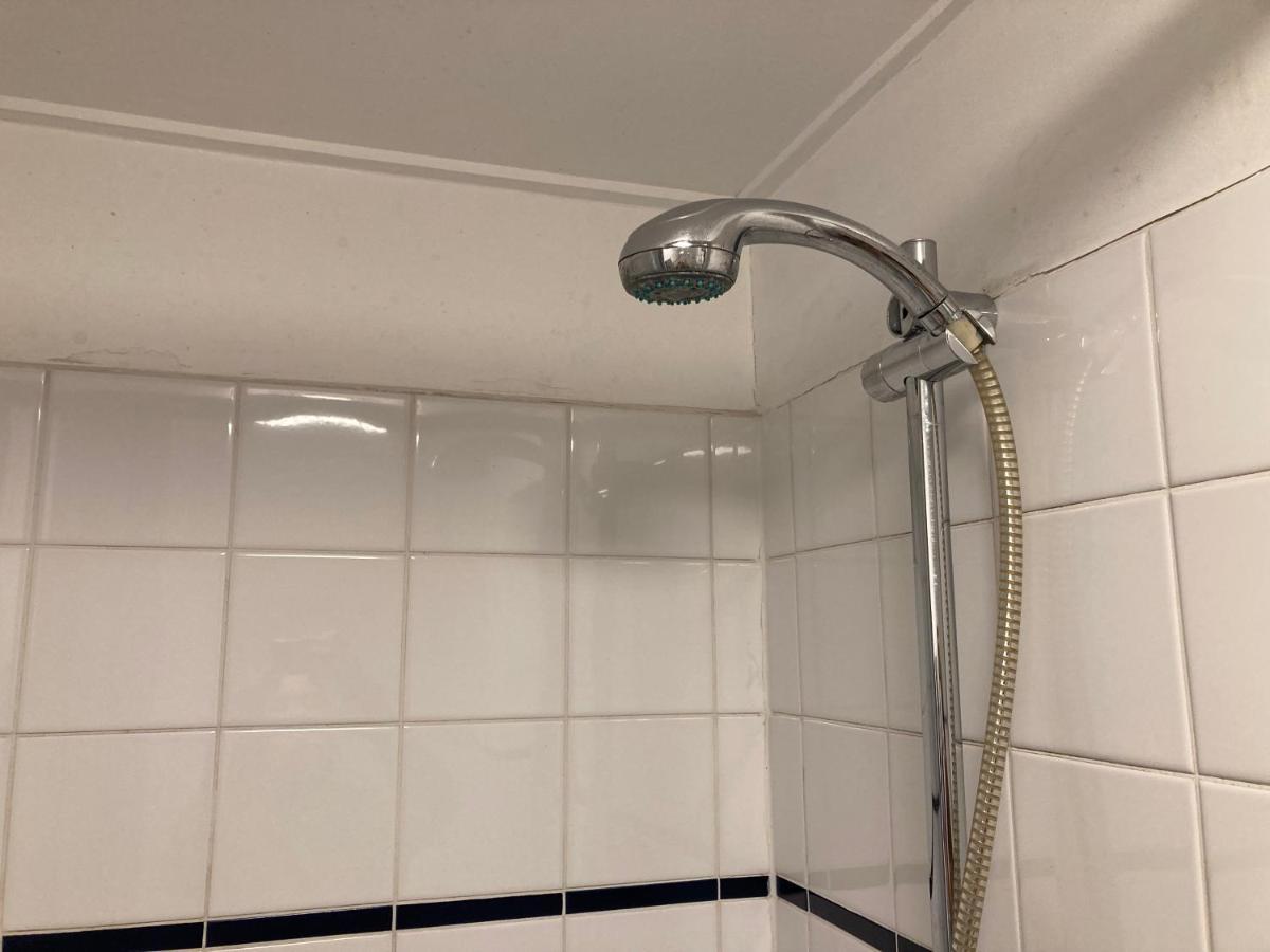 Rb Hostel 济里克泽 外观 照片